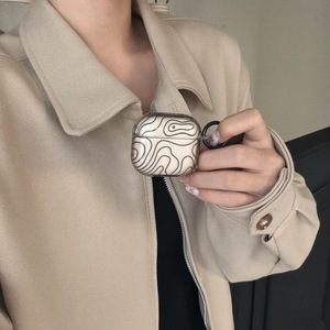 Minimalist black geometric lines protective case for AirPods <b>Pro</b> 2nd, 3rd, and 4th generation - Product Image 2