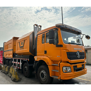 Camion pulvérisateur d'asphalte synchrone 8000L pour la construction de routes et autoroutes avec moteur Cummins à faible coût d'entretien - Product Image 1