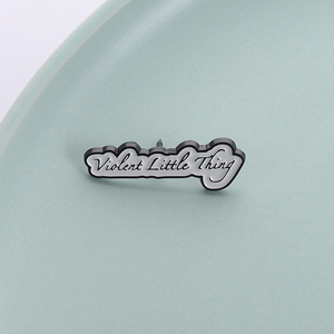 暴力小东西珐琅别针哥特式恐怖小说胸针翻领徽章恐怖动物饰品批发礼物给恋人朋友 - Product Image 1