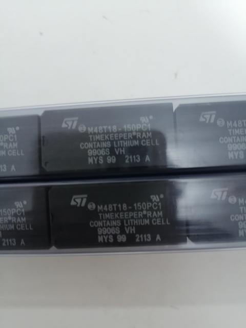 (Hot Sale) Brand New Original Integrated Circuits M48T18-150PC1 DIP-28 Real-time Clock Chip in Stock