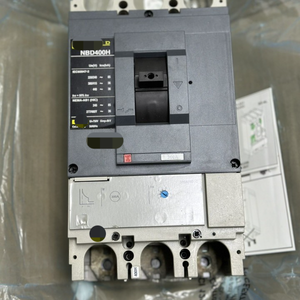 DISJUNTOR TÉRMICO MAGNÉTICO SQUARE D NBD400H3300 NBD400H 300 AMPS <span class=keywords><strong>3</strong></span> POLOS Controlador de Programação Automação Industrial - Product Image 1
