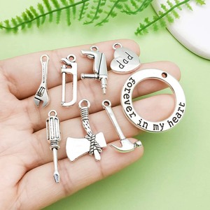 Antique <b>Silver</b> Alloy <b>Charms</b> Heart Shape DIY Jewelry Accessories For Creative <b>Bracelet</b> Necklace Gift Unisex - Product Image 2