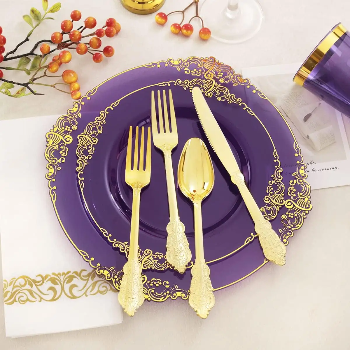 Luxury transparent gold rose lace rim plates dishes premium plastic charger plates set wedding disposable dinner plates