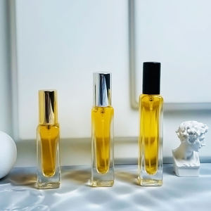 8ml 10ml Venta al por mayor <span class=keywords><strong>de</strong></span> lujo portátil transparente Perfume botellas <span class=keywords><strong>de</strong></span> vidrio muestra con logotipo personalizado Mini botellas <span class=keywords><strong>de</strong></span> <span class=keywords><strong>perfumes</strong></span> <span class=keywords><strong>originales</strong></span> - Product Image 2