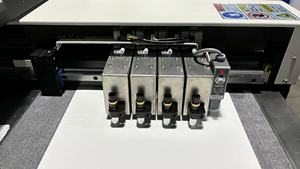 VR320F auto cold <b>laminate</b>, digital cutting and wsate removal in one machine roll shaped label cutting machine - Product Image 5