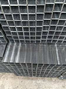 Profil en <span class=keywords><strong>acier</strong></span> doux Q235 ASTM A500 Tube carré galvanisé personnalisé <span class=keywords><strong>50x50</strong></span> 75x75 100x100 Tailles Soudage ERW 6m 12m - Product Image 6