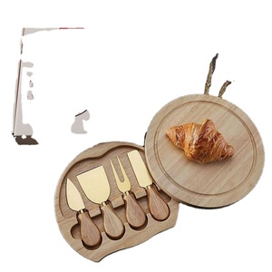 Tabla de Quesos y Juego de Herramientas - Bandeja de Madera para Quesos y Cuchillos de Acero Inoxidable, Set de Regalo de Tabla de Servir de Madera de Roble - Product Image 3