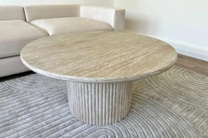 Plateau de table en pierre frittée aspect travertin, 22 mm d'épaisseur, durable et écologique pour restaurants, cafés, hôtels et tables d'extérieur - Product Image 2