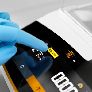 Balanza Semimicro Digital Veidt Entris II BCE55PI-1OCN con Calibración Automática, Capacidad de 220g y Precisión de 0.001g - Product Image 3