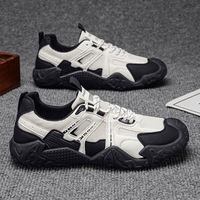 Nouvelles chaussures de sport décontractées noires respirantes pour hommes, résistantes à l'usure, pour la randonnée et l'alpinisme, idéales pour les étudiants