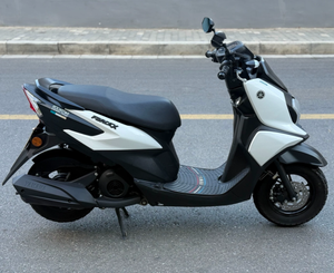 Moto da Strada Yamaha Fuying <span class=keywords><strong>125</strong></span> Usata, Modello 2023, Solo [<span class=keywords><strong>X</strong></span>] Km, Motore 125cc Ben Mantenuto - Product Image 4