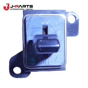 สวิตช์อัสซีเครื่องไล่ฝ้ากระจกหลังสำหรับโตโยต้า HIACE RZH113 1989-2004 - Product Image 1