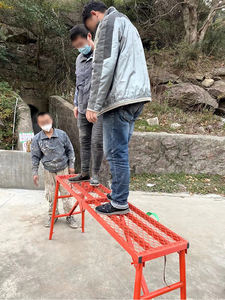 Opvouwbare multifunctionele verdikking draagbare paardenkruk hefsteiger bouwladderplatform - Product Image 4