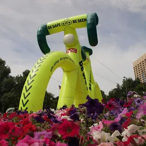 Hoge Kwaliteit Gigantische Opblaasbare Fiets Cartoon Te Koop Goed Voor Evenementen