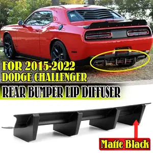 車のリアバンパーディフューザーカバートリムシャークフィンスポイラーリップforDodge Challenger 2015-2022リアシャーシディフューザースプリッターガード