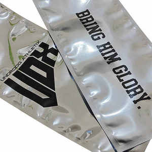 Bolsa de Mylar Plateada con Cierre Hermético de Tres Lados, Personalizada, a Prueba de Olores, para Empacar Artículos Pequeños - Product Image 4
