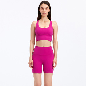 Vente en gros Short de <span class=keywords><strong>sport</strong></span> de yoga à séchage rapide croisé dans le dos pour femmes, ensemble de deux pièces courtes - Product Image 4