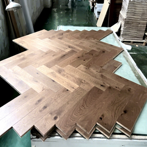 Parquet en bois d'ingénierie à chevrons vintage, qualité supérieure pour la décoration intérieure de style antique - Product Image 1