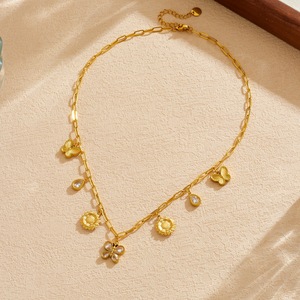 Gold Plated Butterfly Sunflower Rhinestone Pendant Stainless Steel Chain Necklace For Party Daily Wear - Product Image 3