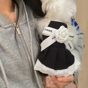 Gilet en coton design pour chats chiots chiens vêtements respirants confortables pour l'été style classique avec motif imprimé - Product Image 2