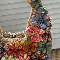 25 Nouveaux Sacs à Main Élégants en Raphia Tressé à la Main pour Femmes, Petit Sac à Main Fleur Contrastant, Sac de Poitrine Tendance en Paille pour Femmes