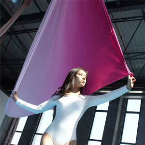 Meilleur hamac de yoga aérien anti-gravité balançoire <span class=keywords><strong>lit</strong></span> de yoga volant de couleur dégradée avec faible étirement en nylon durable - Product Image 3
