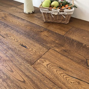 <span class=keywords><strong>Suelo</strong></span> de Madera de Roble Blanco Francés con Sistema de Clic 5G, <span class=keywords><strong>Suelo</strong></span> de Madera de Ingeniería y <span class=keywords><strong>Suelo</strong></span> de Madera Dura de Roble Blanco, Color Marrón Oscuro para Interiores - Product Image 1