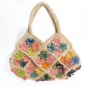 Bolso tejido de rafia con flores de verano 2025, bolso tejido hecho a mano versátil para <span class=keywords><strong>mujer</strong></span>, bolso de gran capacidad para vacaciones junto al mar, bolso de playa - Product Image 1