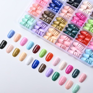 Nouveaux faux ongles à presser de luxe, 24 grilles, 288 pièces, courts, carrés, ronds, couvrance totale, brillants, couleurs unies mélangées, application facile, amovibles - Product Image 4