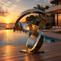 Sculpture abstraite moderne en acier inoxydable poli doré, motif diamant, anneau de Möbius, ornement paysager de jardin