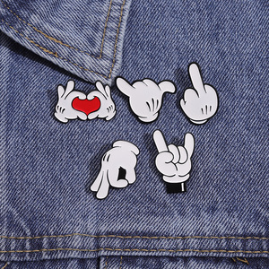 Broche Métallique Créative en Alliage de Zinc Peint au Four, Accessoire de Sac à Dos et Sac, Motif Souris Amusante et Dessin Animé Mignon, Vente en Gros - Product Image 3