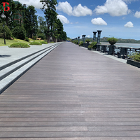Usine directe Wpc Grain de bois Decking Co Extrusion Deux-en-un Bois Composite Decking