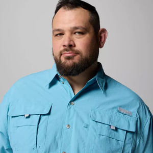 Haut de pêche à la truite corail à capuche, motif camouflage canard, protection UV personnalisée, avec chemise de pêche boutonnée légère et haute visibilité style western - Product Image 5