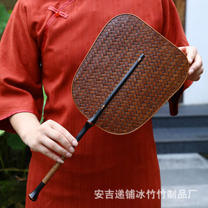 พัดลมไม้ไผ่ทอมือแบบจีน ด้ามยาว พัดลมระบายความร้อนในฤดูร้อน - Product Image 4