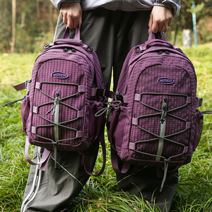 Mochila Ligera de Senderismo con Diseño de Rejilla, Multiusos, para Campamento, Viajes y Desplazamientos Diarios - Product Image 2