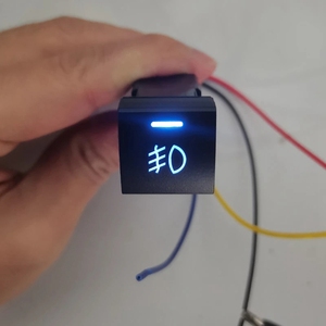 Kích thước ban đầu 5 pin 12V Xe Sương Mù chuyển đổi ánh sáng với chỉ số màu xanh cho Toyota Camry Corolla RAV4 đèn sương mù ON/OFF nút phụ tùng ô tô - Product Image 6