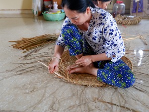Tappetini e Sottopiatti Rotondi in Bambù, Rattan e Giunco Marino Ecologici all'Ingrosso dalla Cina per Tavolo/Cucina/Accessori e Decorazioni - Product Image 5