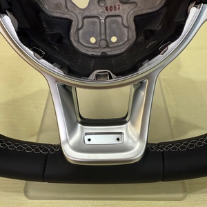 Volant en cuir OEM du fabricant pour Volkswagen VW GTE <span class=keywords><strong>Golf</strong></span> 4R <span class=keywords><strong>R6</strong></span> MK7 Tiguan Polo Jetta - Product Image 5