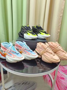 Chaussures de sport de marque de haute qualité 2025, chaussures de basket-ball et de skateboard pour hommes et femmes, design tendance, tige en PVC, semelle intermédiaire en PVC, semelle extérieure en PVC - Product Image 3