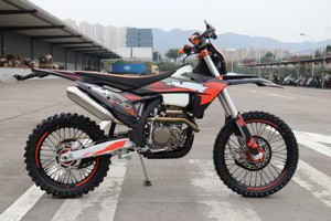 Venta Caliente de Fábrica, Motocicleta de Carreras al Por Mayor, Motor de 300CC y Cuatro Tiempos, Motocross Popular en Sudamérica y Rusia - Product Image 4
