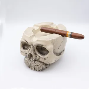 Logo Custom Unique Design Resin Whiskers With Skull Cigar Ashtray Wholesale Handmade Ash Tray Smoking Accessory