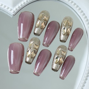 Prix d'usine, vente en gros : Faux ongles à presser faits main, couvrance totale, forme cercueil moyenne, en acrylique de luxe, motif étoile et papillon - Product Image 2