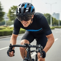 Casque de vélo urbain VMAXET léger certifié CE, respirant, PC+EPS, 26 aérations, avec LED intégrée, lunettes réglables, sport