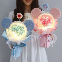 Bouquet de fleurs éternelles pour la célébration de la remise des diplômes des amies Personnages de dessins animés Noël Saint Valentin Halloween