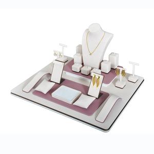 Exhibidores de Joyería de Diseño ODM Personalizados, Juego de Exhibición de Joyería de Lujo para Tiendas - Product Image 3