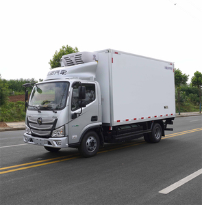 Camion frigorifique mini CNG Foton 4X2 directement de l'usine pour la livraison de produits alimentaires et de produits frais en chaîne du froid - Product Image 3