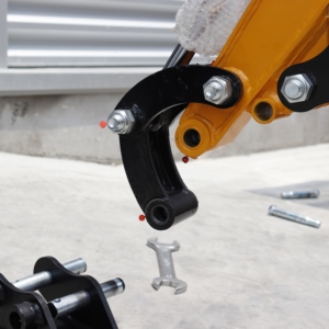 Godet de mini-excavatrice à inclinaison simple 200 mm avec connecteur à changement rapide certifié CE - Product Image 6