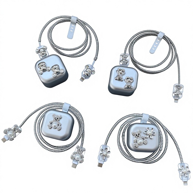 New Electroplated Bear Design for 20W UK Standard Fast Charging Head Protective Case with Data Cable Protection