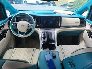 GAC Trumpchi รถ MPV ไฮบริดต้นแบบ M8ขับด้านซ้ายมือขับผลิตในประเทศจีน - Product Image 5