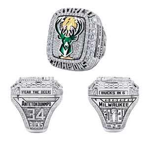 Anillo Conmemorativo del Campeonato <span class=keywords><strong>de</strong></span> los Milwaukee Bucks 2021 <span class=keywords><strong>de</strong></span> Alta Calidad en Aleación - Anillo Deportivo <span class=keywords><strong>de</strong></span> Baloncesto con <span class=keywords><strong>Gemas</strong></span> Plateadas/Doradas para Hombre - Product Image 5